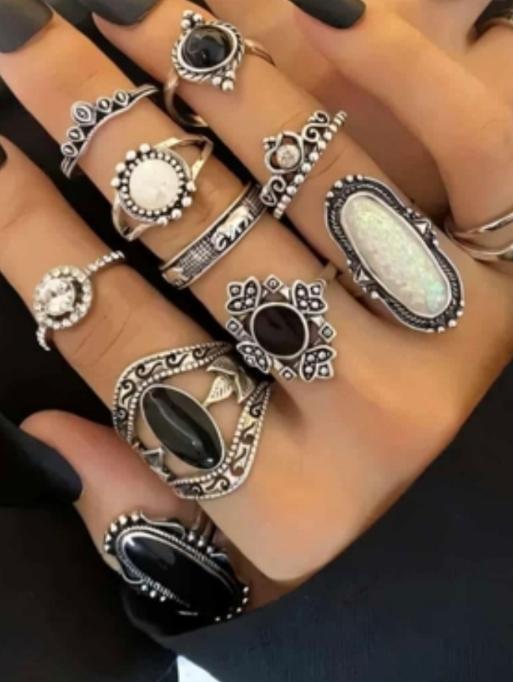 25 Boho Rings Silvery Stacking Ring Set Jewelry 70s Style Knuckle Rings - Picture 4 of 4